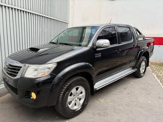 TOYOTA HILUX 3.0 SRV 4X4 CD 16V TURBO INTERCOOLER DIESEL 4P AUTOMÁTICO